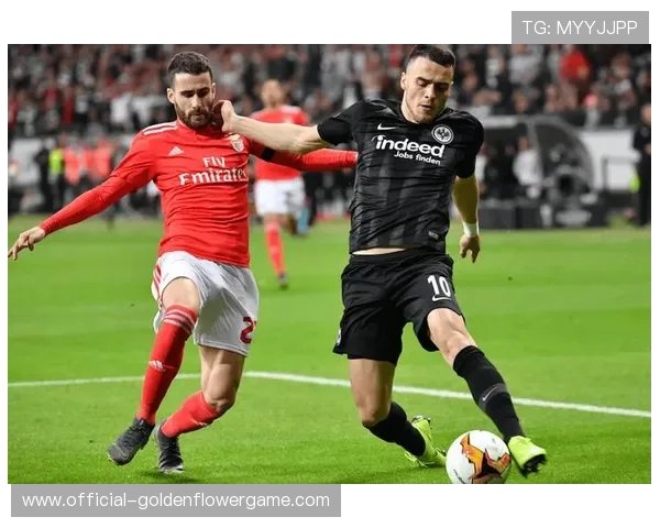 德甲第17轮最佳扑救评选，科贝尔关键扑救当选